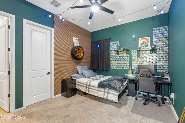 12866 E Tortoise Pointe Drive, Vail, AZ 85641