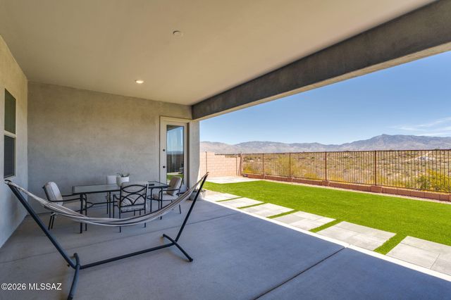 12866 E Tortoise Pointe Drive, Vail, AZ 85641