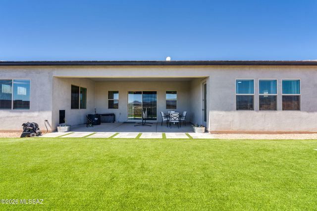 12866 E Tortoise Pointe Drive, Vail, AZ 85641