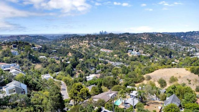 1742 Hill Drive, South Pasadena, CA 91030