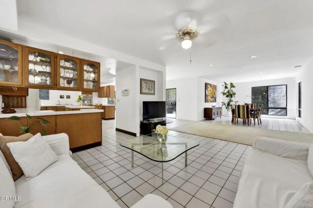 1742 Hill Drive, South Pasadena, CA 91030