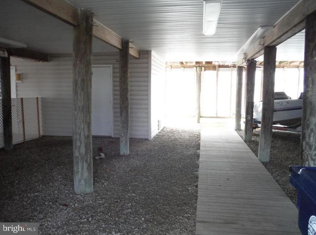 7 W PLAYHOUSE DR, Tuckerton, NJ 08087