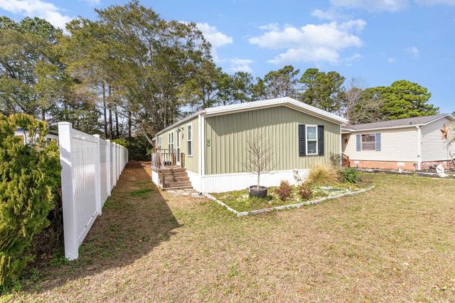 53 Crooked Island Circle, Murrells Inlet, SC 29576