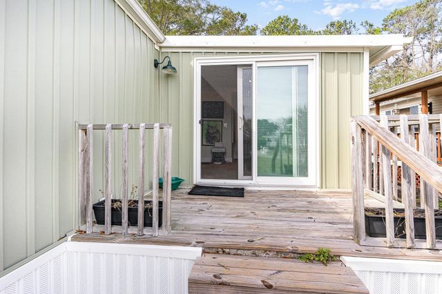 53 Crooked Island Circle, Murrells Inlet, SC 29576