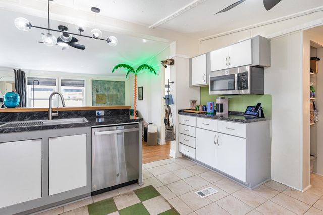 53 Crooked Island Circle, Murrells Inlet, SC 29576