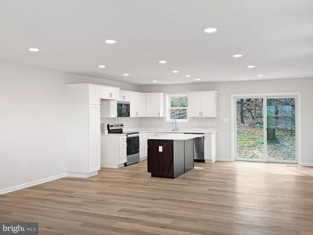 197 ECHO DR, Chambersburg, PA 17202