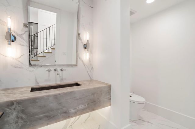 337 Folwell Lane, Houston, TX 77024