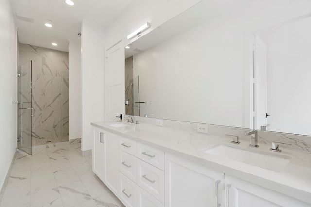 337 Folwell Lane, Houston, TX 77024