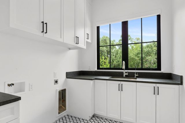 337 Folwell Lane, Houston, TX 77024