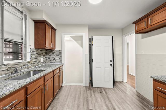 15011 Bringard Drive, Detroit, MI 48205