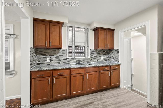 15011 Bringard Drive, Detroit, MI 48205