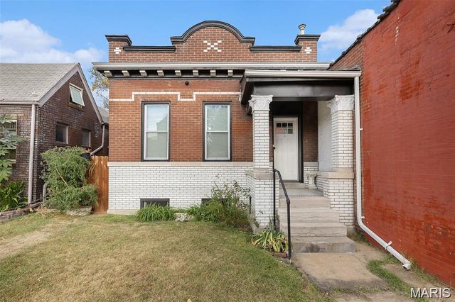 7915 S Broadway, St Louis, MO 63111