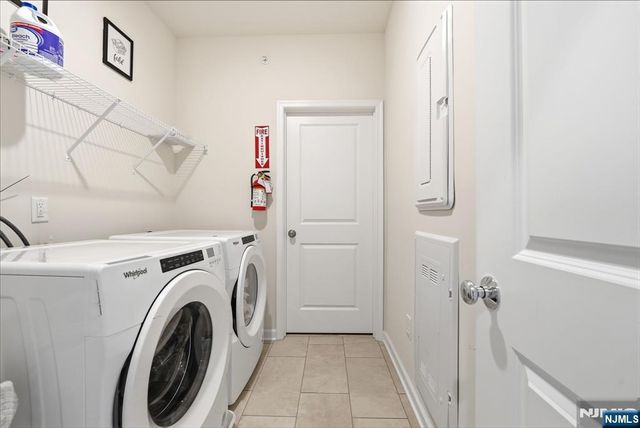 3 Arnold Drive, Wood Ridge, NJ 07075