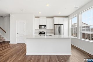 3 Arnold Drive, Wood Ridge, NJ 07075