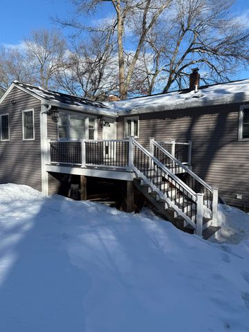 17 Twilight Drive, Nashua, NH 03062