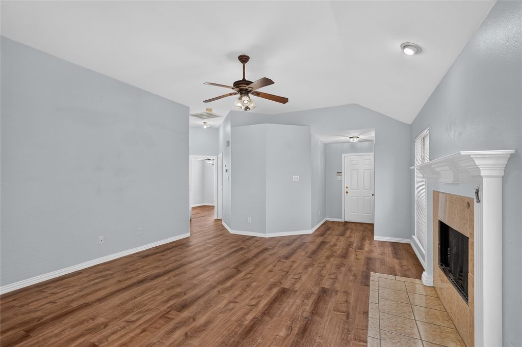 1309 Riley Drive, Carrollton, TX 75007 — photo 4