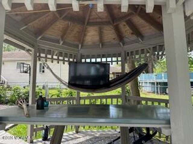 18 Station Street, Manalapan, NJ 07726