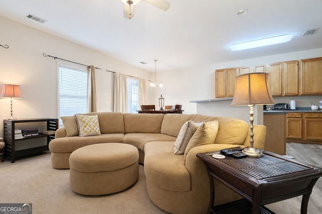 141 C3 Mill Pond Crossing, Carrollton, GA 30116