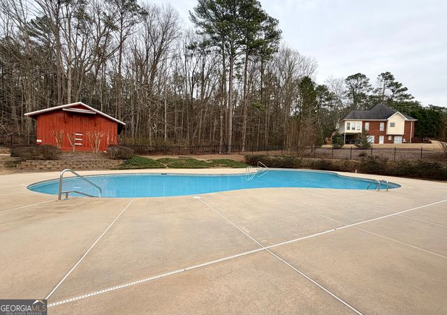 141 C3 Mill Pond Crossing, Carrollton, GA 30116