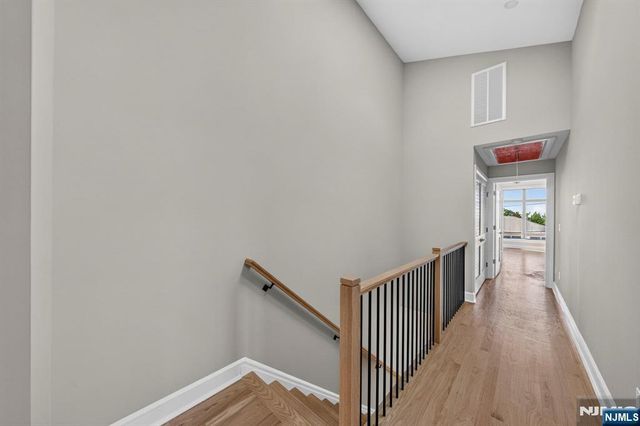 156 Morningside Lane A, Palisades Park, NJ 07650