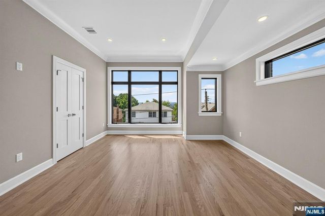 156 Morningside Lane A, Palisades Park, NJ 07650