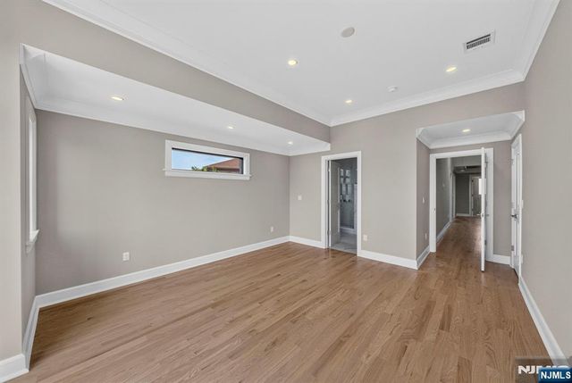 156 Morningside Lane A, Palisades Park, NJ 07650