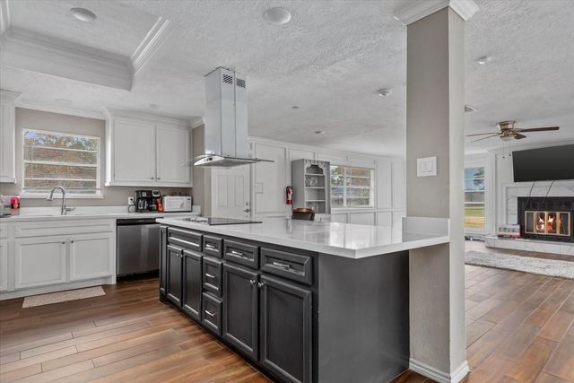 3006 Spring Creek Drive, Spring, TX 77373