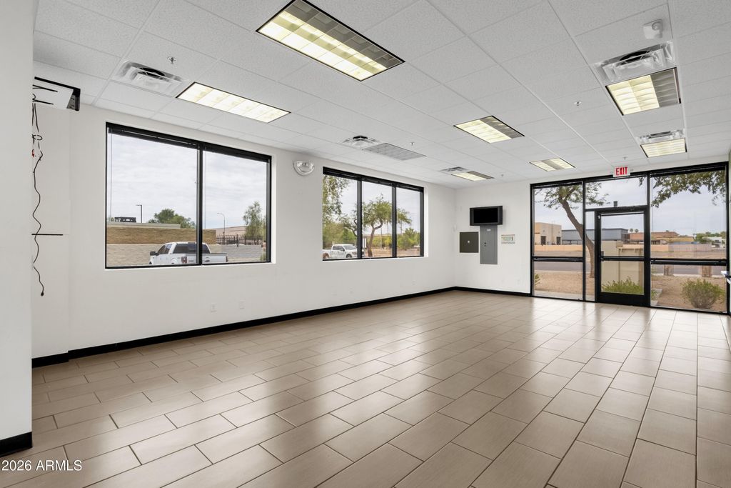 70 N McClintock Drive 4, Chandler, AZ 85226 — photo 4