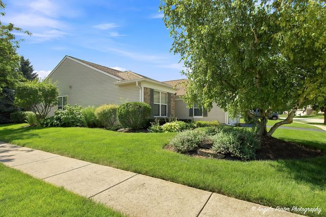 11796 Borhart Drive, Huntley, IL 60142
