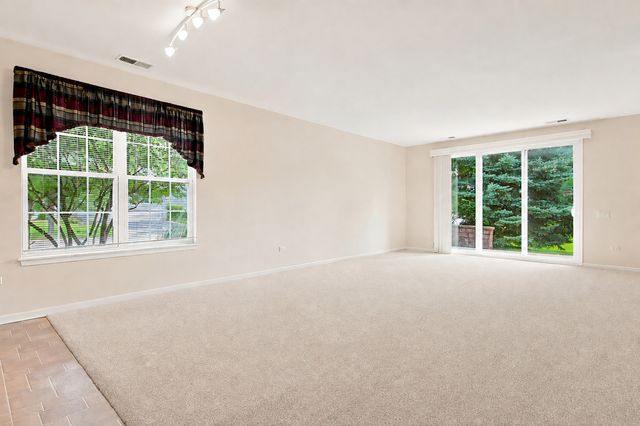 11796 Borhart Drive, Huntley, IL 60142