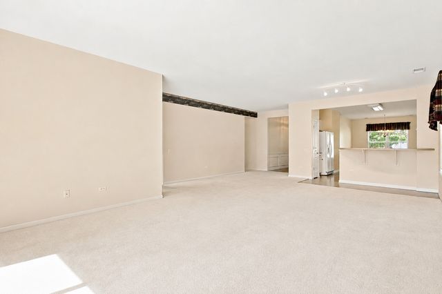 11796 Borhart Drive, Huntley, IL 60142