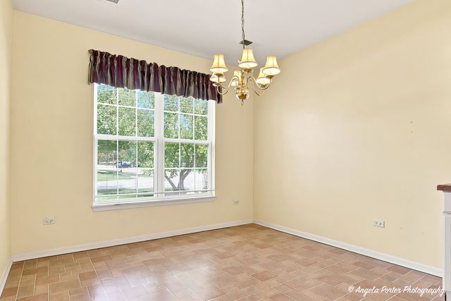 11796 Borhart Drive, Huntley, IL 60142
