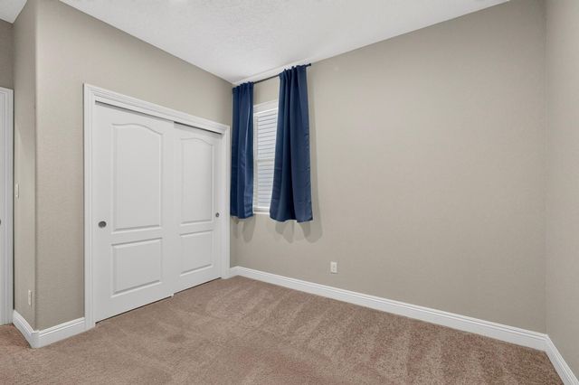 1136 Vallecito Loop NW, Los Lunas, NM 87031