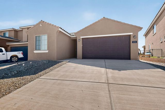 1136 Vallecito Loop NW, Los Lunas, NM 87031