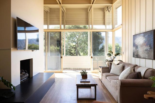 20 Marquard Road, Carmel Valley, CA 93924