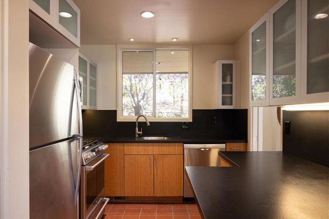 20 Marquard Road, Carmel Valley, CA 93924