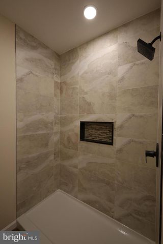 1365 ROOSEVELT BLVD, Vineland, NJ 08361