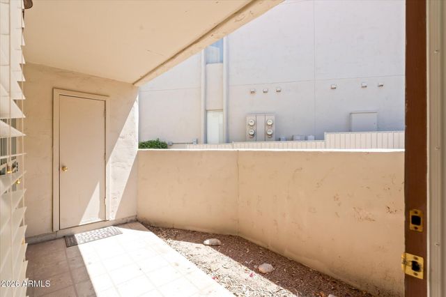 1820 E MORTEN Avenue 119, Phoenix, AZ 85020