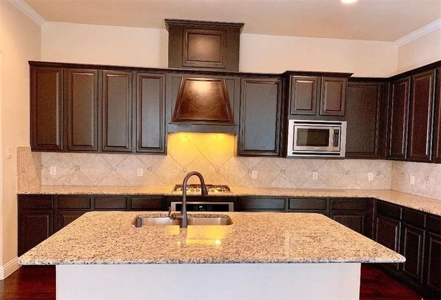 8633 Ludlow Drive, Frisco, TX 75036