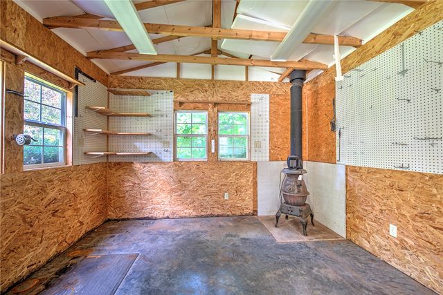 625 Sky Mountain Drive, Rogers, AR 72756