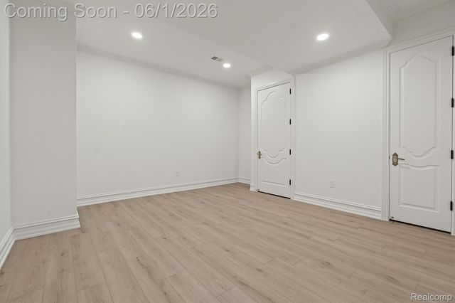 575 Chase Lane, Bloomfield Hills, MI 48304