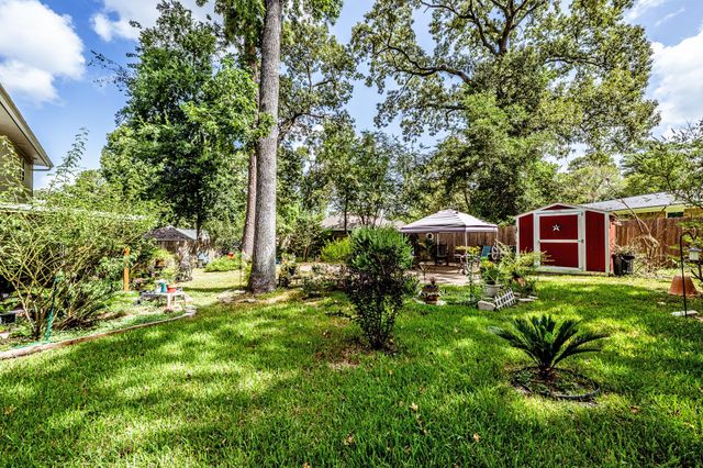 1850 Rollingwood Drive, Huntsville, TX 77340
