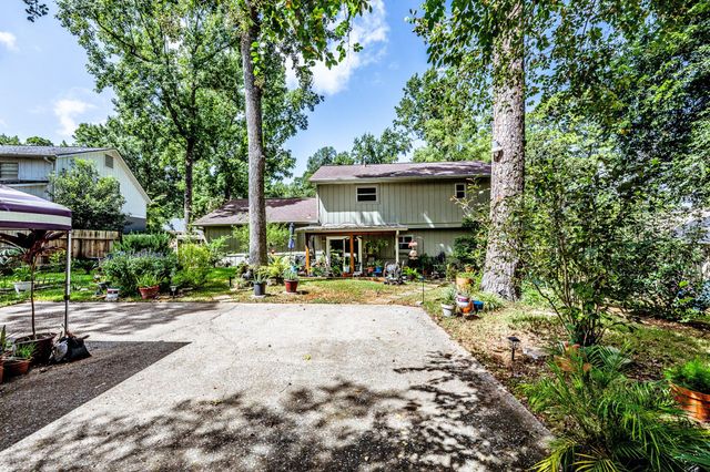 1850 Rollingwood Drive, Huntsville, TX 77340