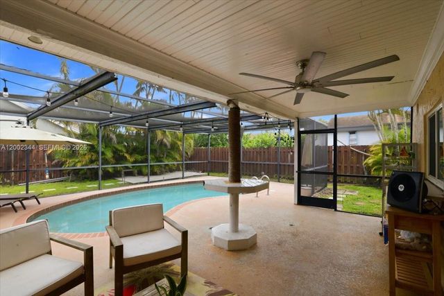 500 SW 167th Ter, Weston, FL 33326