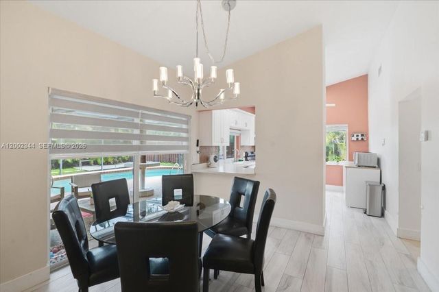 500 SW 167th Ter, Weston, FL 33326