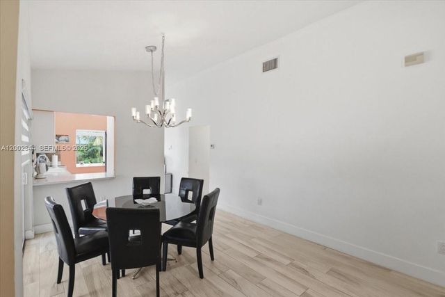 500 SW 167th Ter, Weston, FL 33326