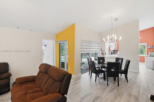 500 SW 167th Ter, Weston, FL 33326