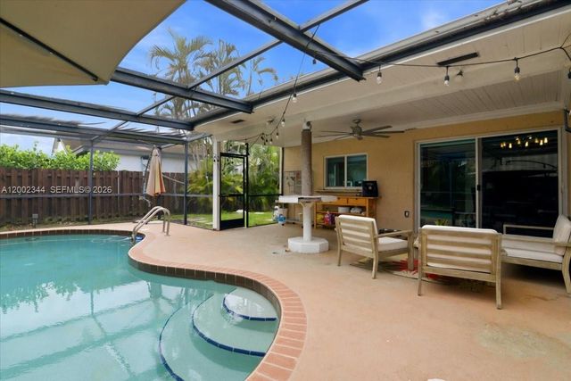 500 SW 167th Ter, Weston, FL 33326