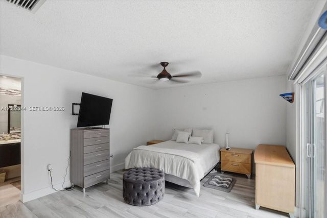 500 SW 167th Ter, Weston, FL 33326