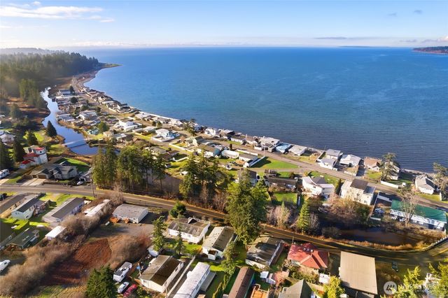 7417 Jackson Road, Blaine, WA 98230